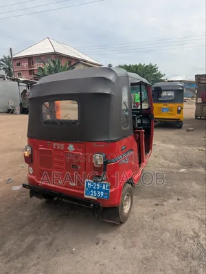 TVS King Deluxe Plus iTouch Start 2025 Red