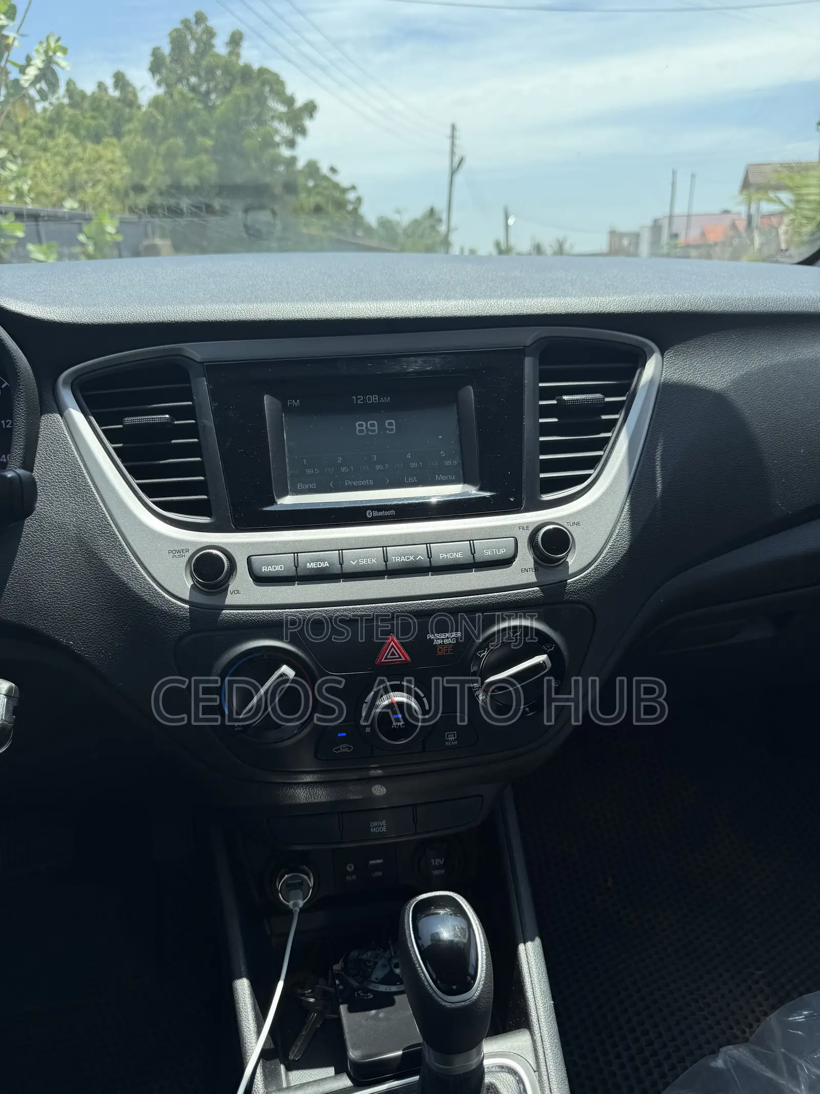 Hyundai Accent 2019 Silver