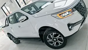 New Dongfeng Rich 7 2026 White