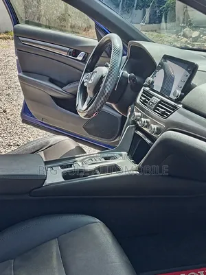 Honda Accord Sport (2.0L 4cyl Turbo 6M) 2019 Blue