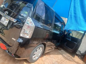 Toyota Voxy 2012 Brown