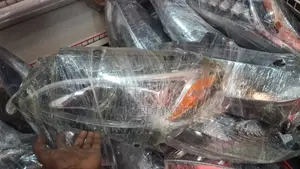C300 Headlight Available