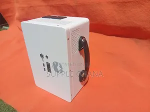 High Quality Portable Home Cinema Projector Sharp Display Big Screen