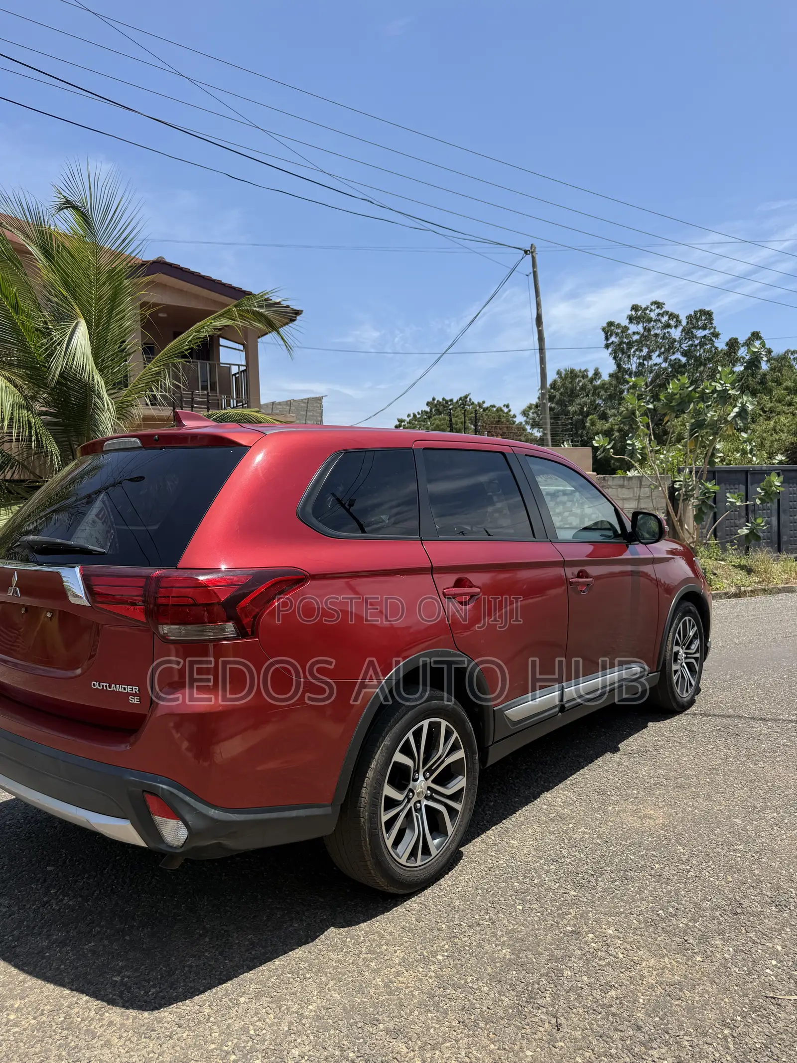 Mitsubishi Outlander 2018 Red