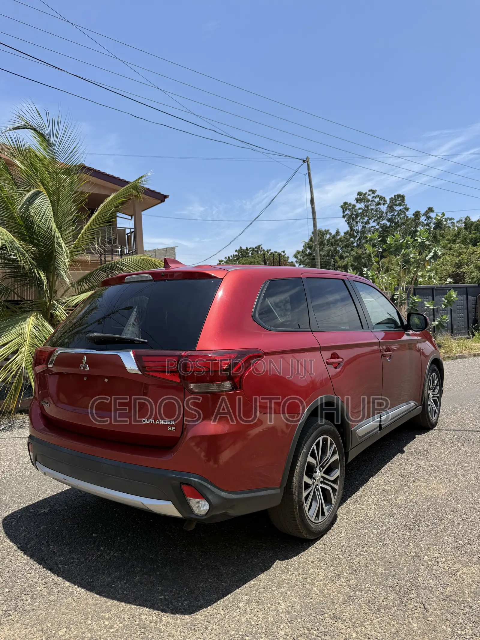 Mitsubishi Outlander 2018 Red