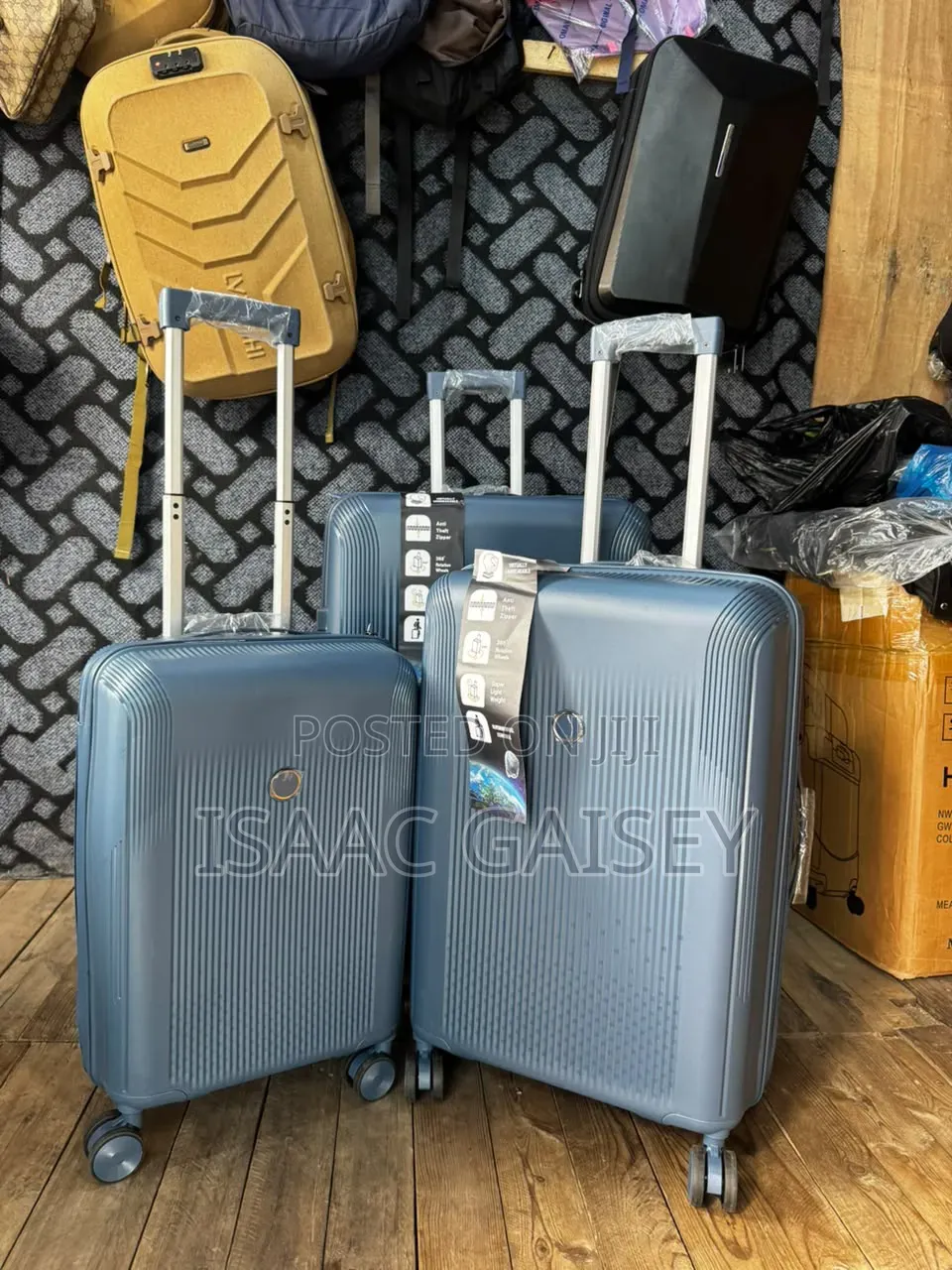 Premium Quality Executive Anticrake Unisex 3-Piece Luggage Set