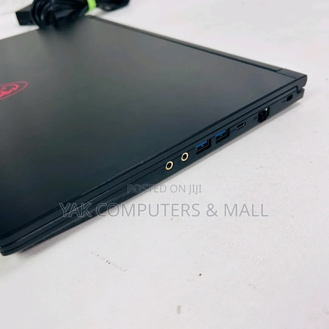 Laptop MSI GF63 16GB AMD Ryzen 5 SSD 512GB