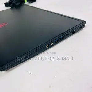 Laptop MSI GF63 16GB AMD Ryzen 5 SSD 512GB