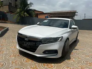 Honda Accord Sport (1.5L 4cyl Turbo CVT) 2019 White