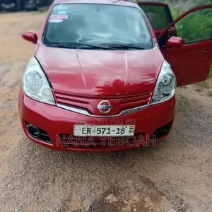Nissan Note 1.6 Petrol 2013 Red