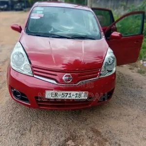 Nissan Note 1.6 Petrol 2013 Red