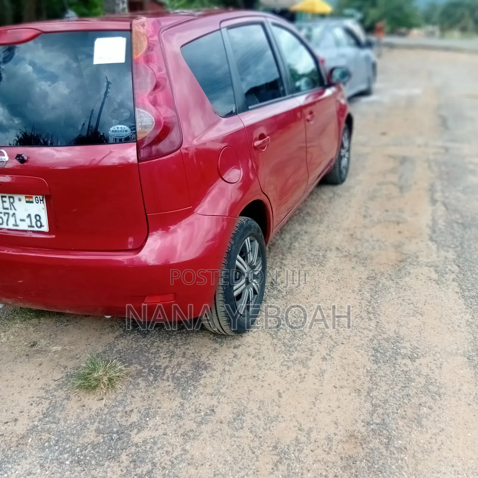 Nissan Note 1.6 Petrol 2013 Red