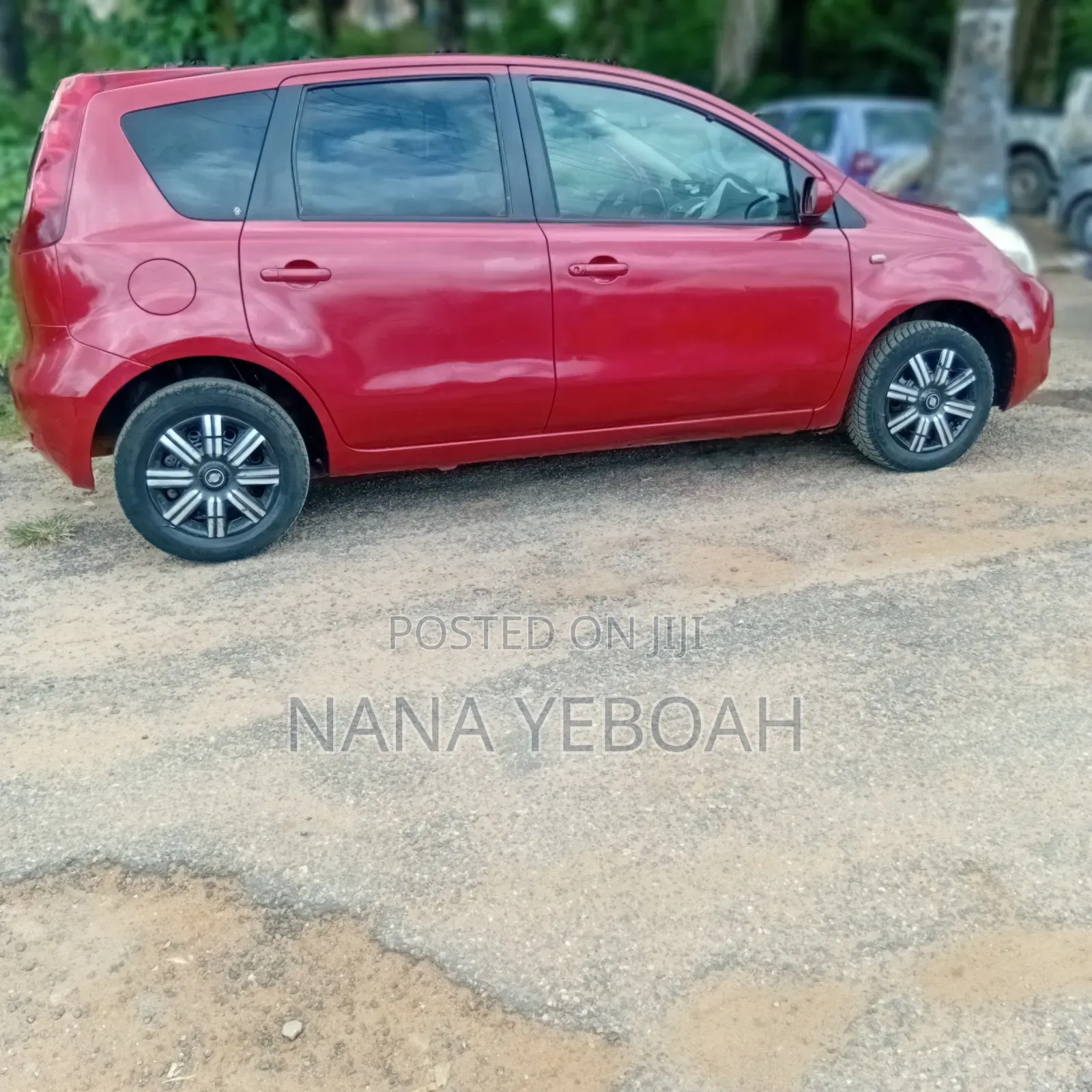 Nissan Note 1.6 Petrol 2013 Red