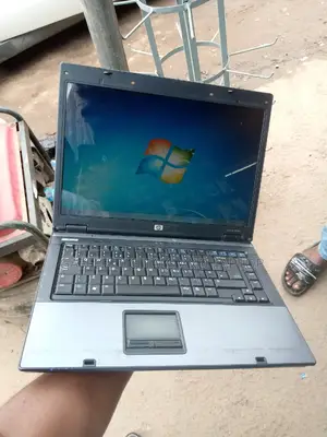 Laptop HP Compaq 6715s 4GB Intel Core 2 Duo HDD 128GB