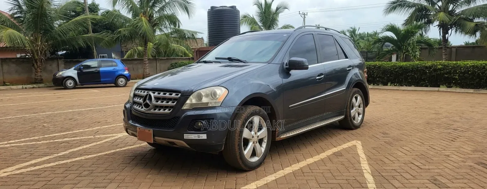 Mercedes-Benz M Class 2011 Gray