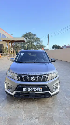Suzuki Vitara 2021 Silver