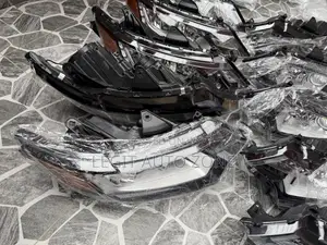 Mitsubishi Outlander 2018,2017,2019,2020, Headlight Available