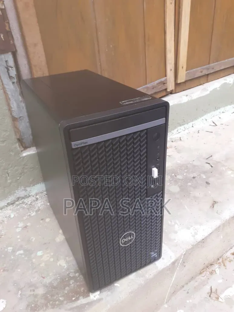 Desktop Computer Dell Optiplex 7020 32GB Intel Core 7 SSD 512GB