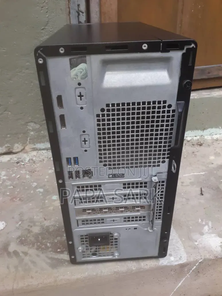 Desktop Computer Dell Optiplex 7020 32GB Intel Core 7 SSD 512GB
