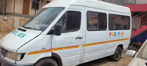 Mercedes-Benz Sprinter 2010 White