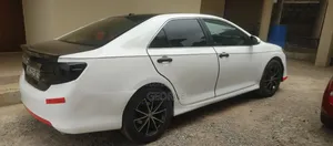 Toyota Camry SE 4dr Sedan (2.5L 4cyl 6A) 2013 Gray
