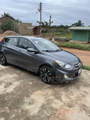 Hyundai Accent GLS 2013 Gray