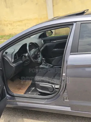 Hyundai Elantra Limited 2020 Gray