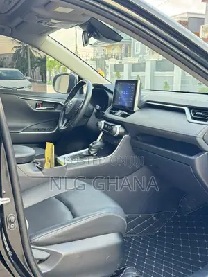 New Toyota RAV4 2023 White