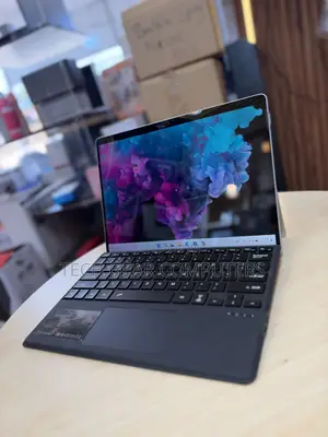 Laptop Microsoft Surface Pro 8 32GB Intel Core i7 SSD 256GB