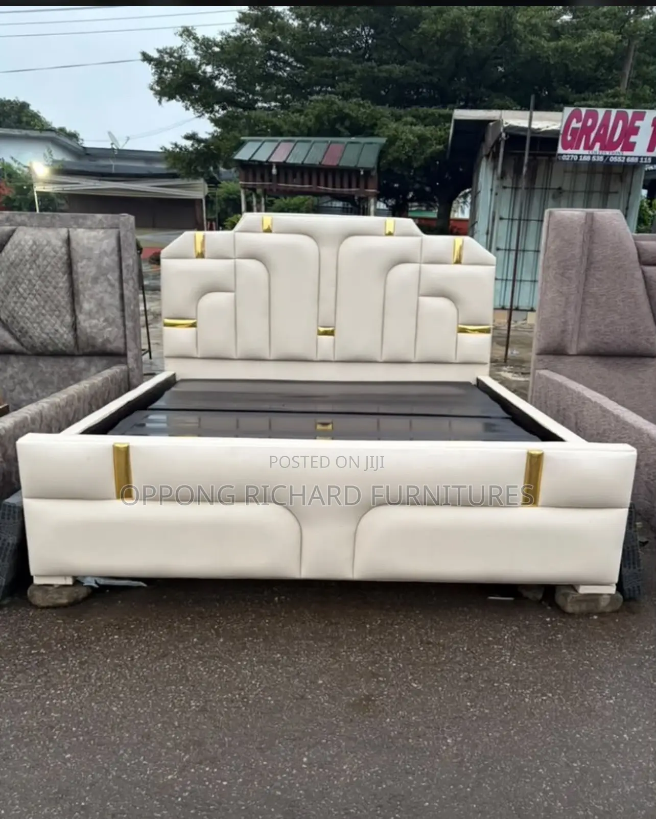 Double Bed