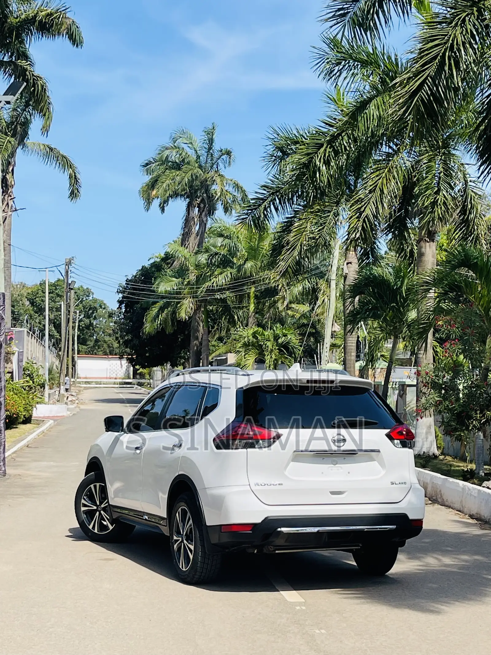 Nissan Rogue SL AWD 2020 White