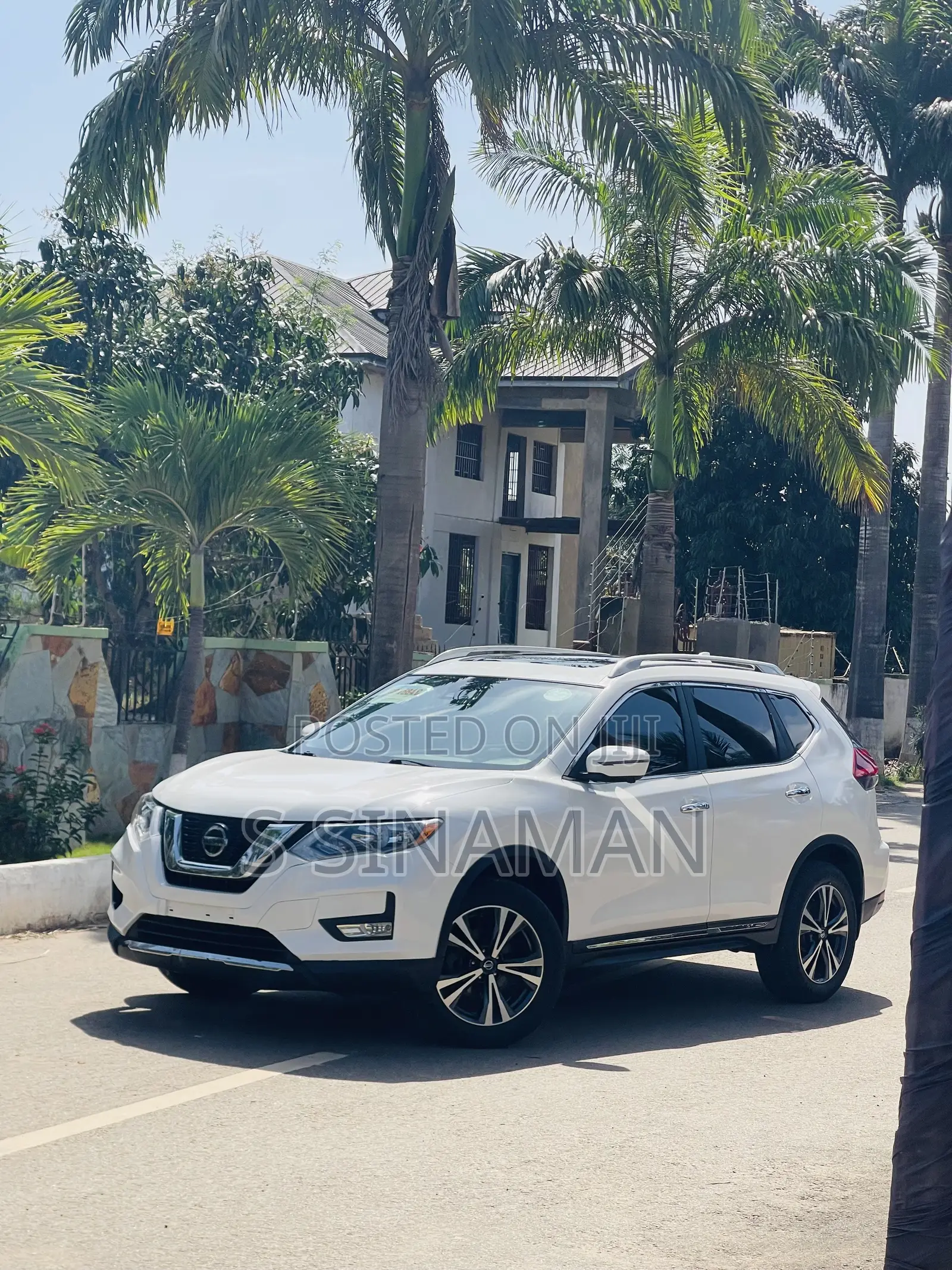 Nissan Rogue SL AWD 2020 White