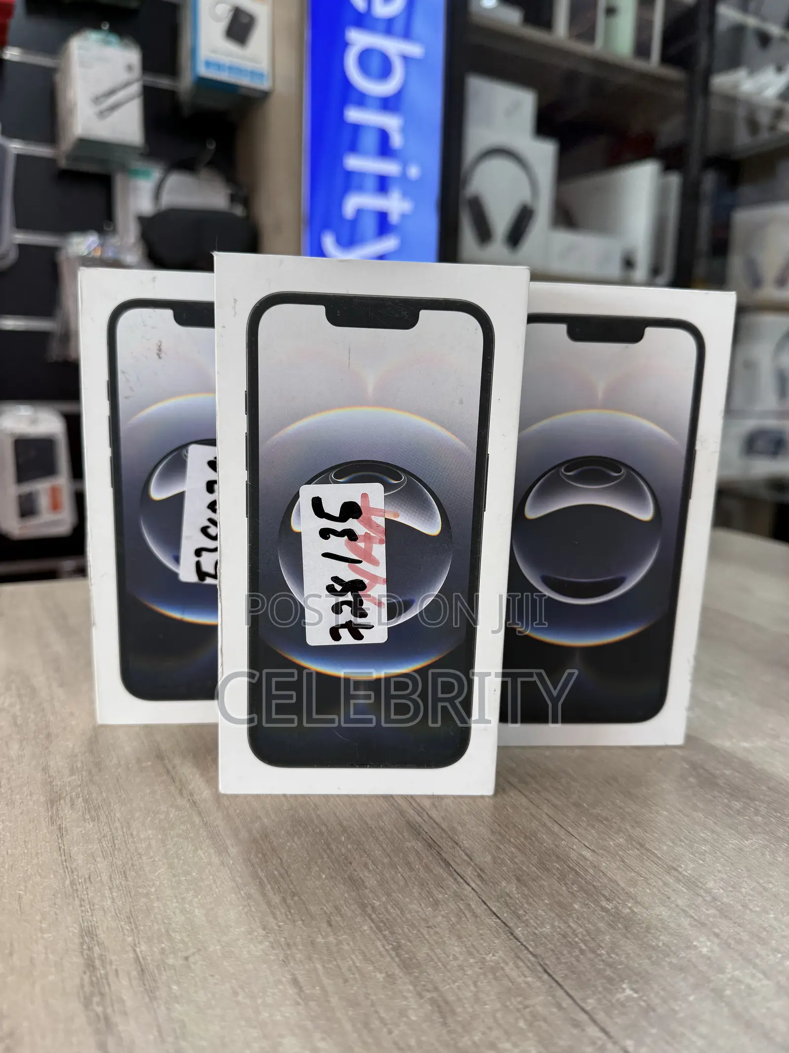 New Apple iPhone 16e 128 GB Black