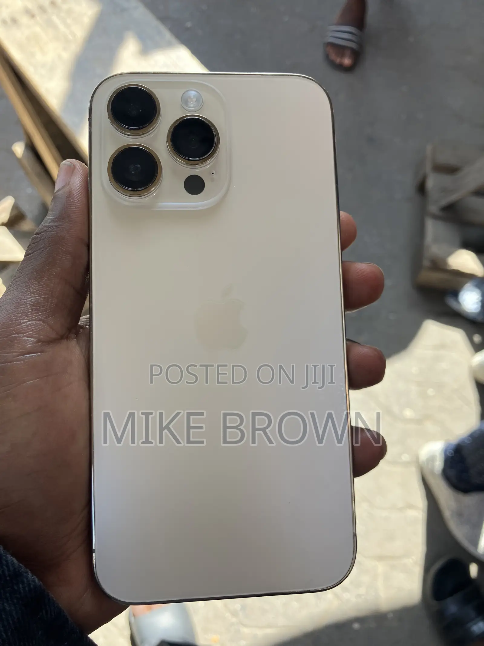 Apple iPhone 14 Pro Max 256 GB Gold