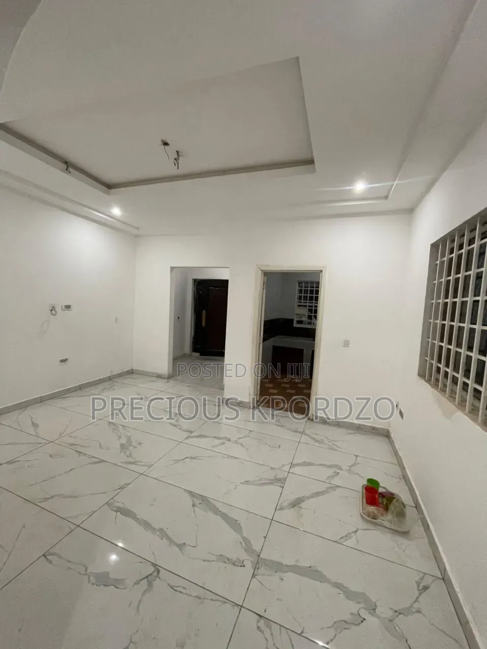 1bdrm Room & Parlour in New Lgn Adenta for rent