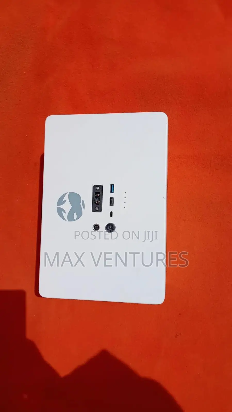 Inverter Inverter NEO Life 300watts Power Station Energy Supply