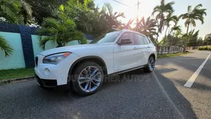 BMW X1 sDrive28i 4dr SUV (2.0L 4cyl Turbo 8A) 2014 White