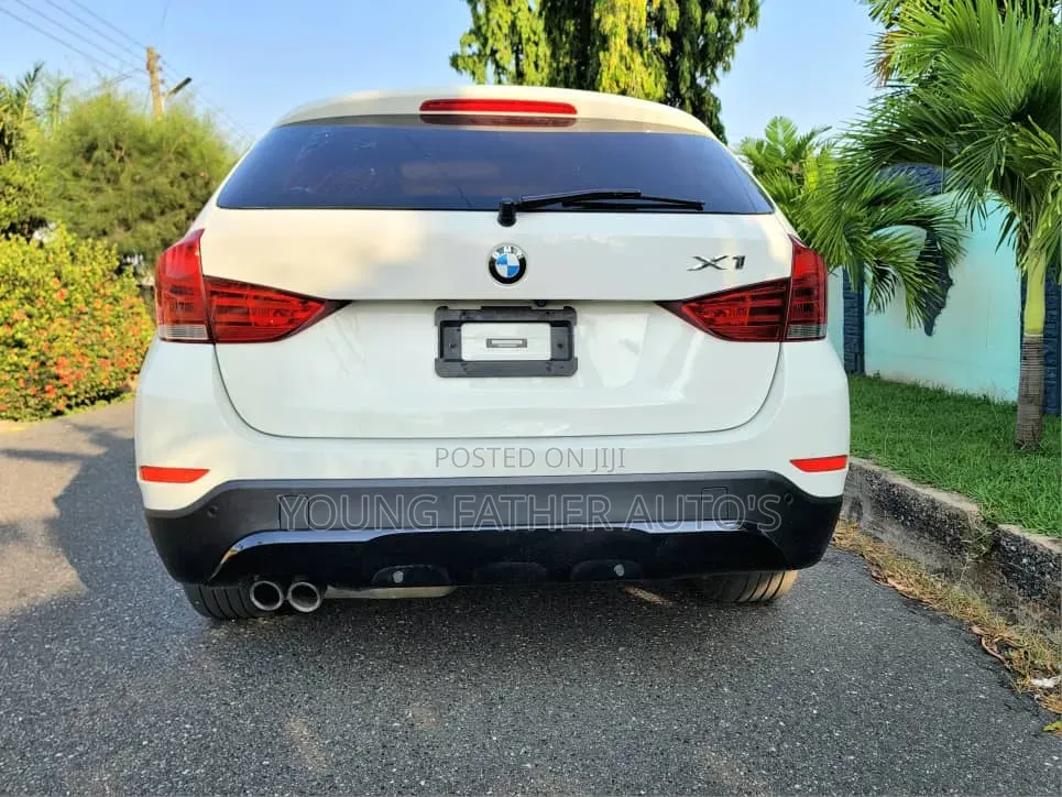 BMW X1 sDrive28i 4dr SUV (2.0L 4cyl Turbo 8A) 2014 White