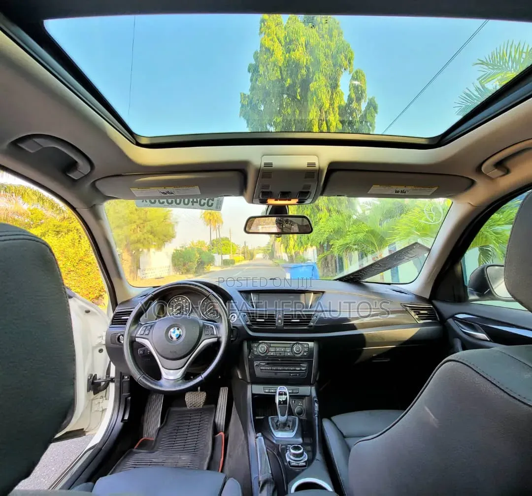 BMW X1 sDrive28i 4dr SUV (2.0L 4cyl Turbo 8A) 2014 White