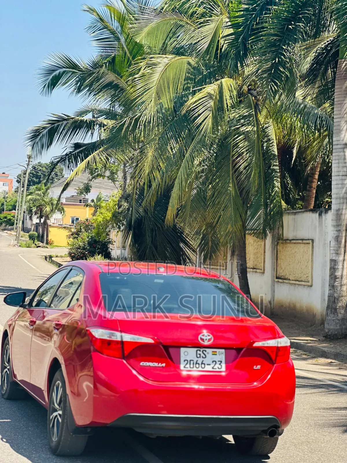 Toyota Corolla 2016 Red