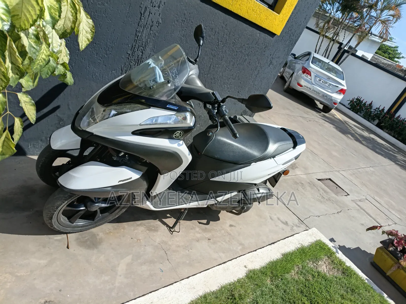 Yamaha 2020 White