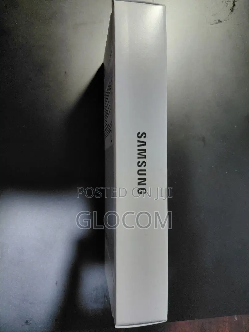 New Samsung Galaxy A17 5G 256 GB Gray