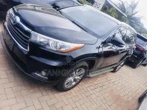 Toyota Highlander 2015 Black