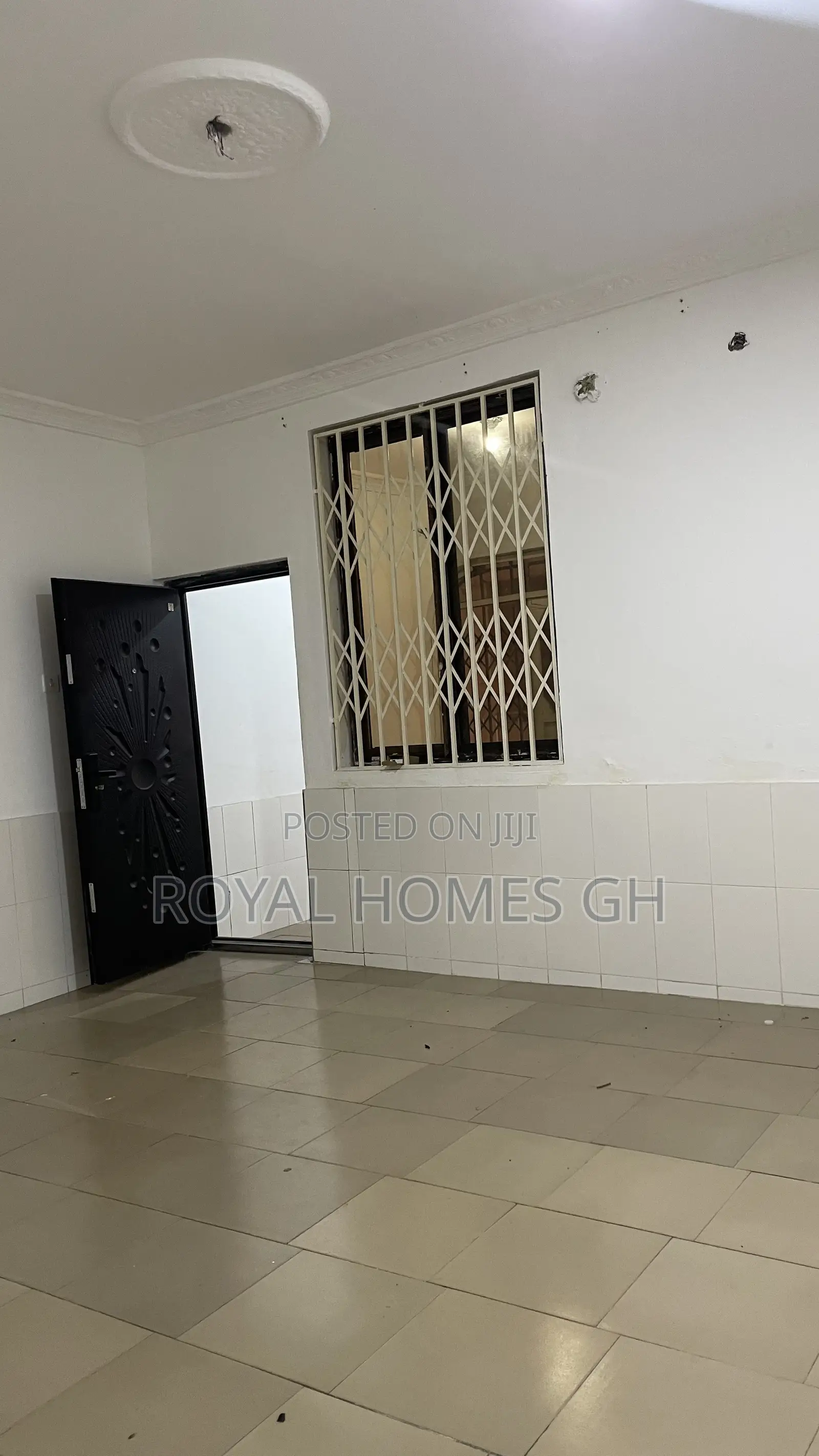 1bdrm Apartment in Royal Homes Gh, East Legon for rent