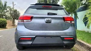 Kia Rio S Hatchback 2019 Gray