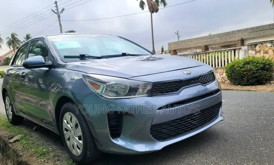 Kia Rio S Hatchback 2019 Gray