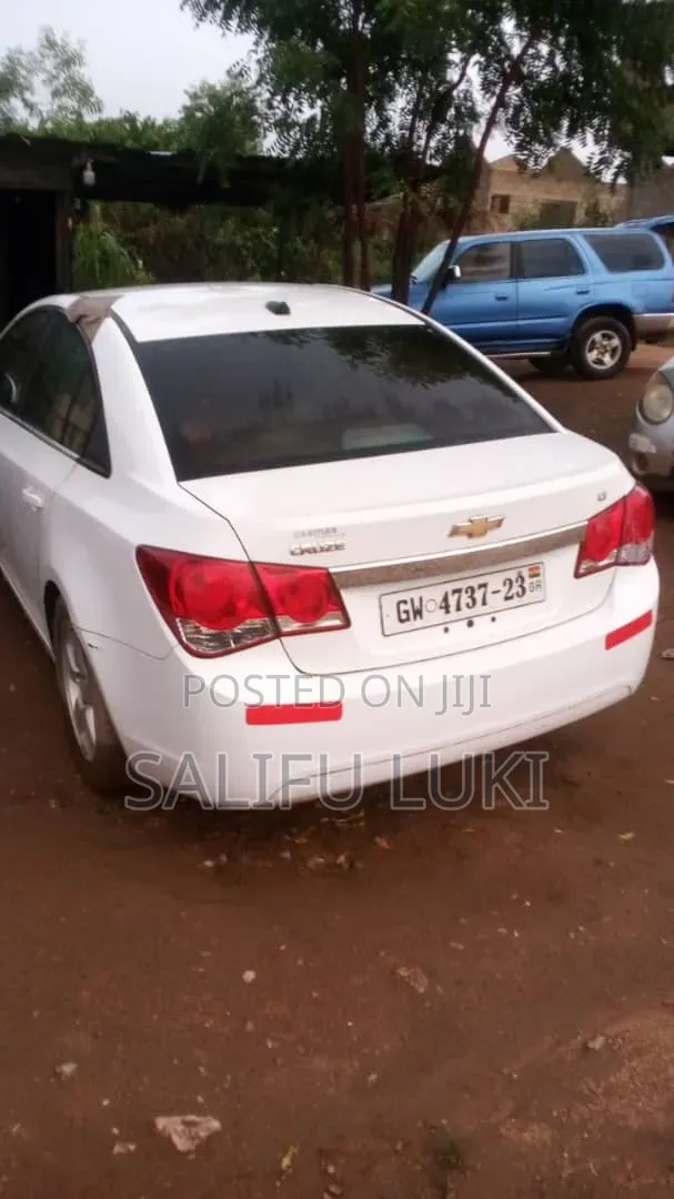 Chevrolet Cruze 1LT 4dr Sedan (1.4L 4cyl Turbo 6A) 2014 White