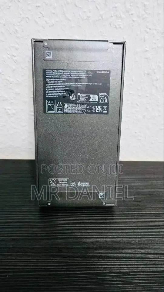 New Samsung Galaxy S25 Ultra 1 TB Black