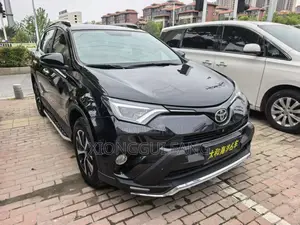 Toyota RAV4 Limited FWD 2019 Black