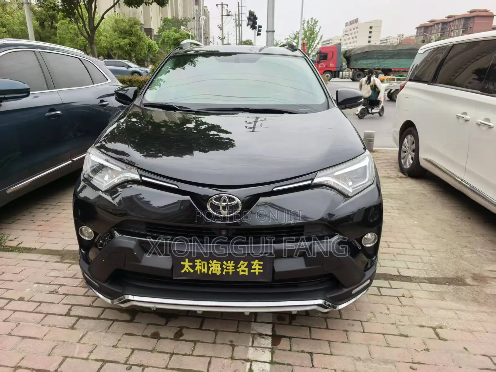 Toyota RAV4 Limited FWD 2019 Black